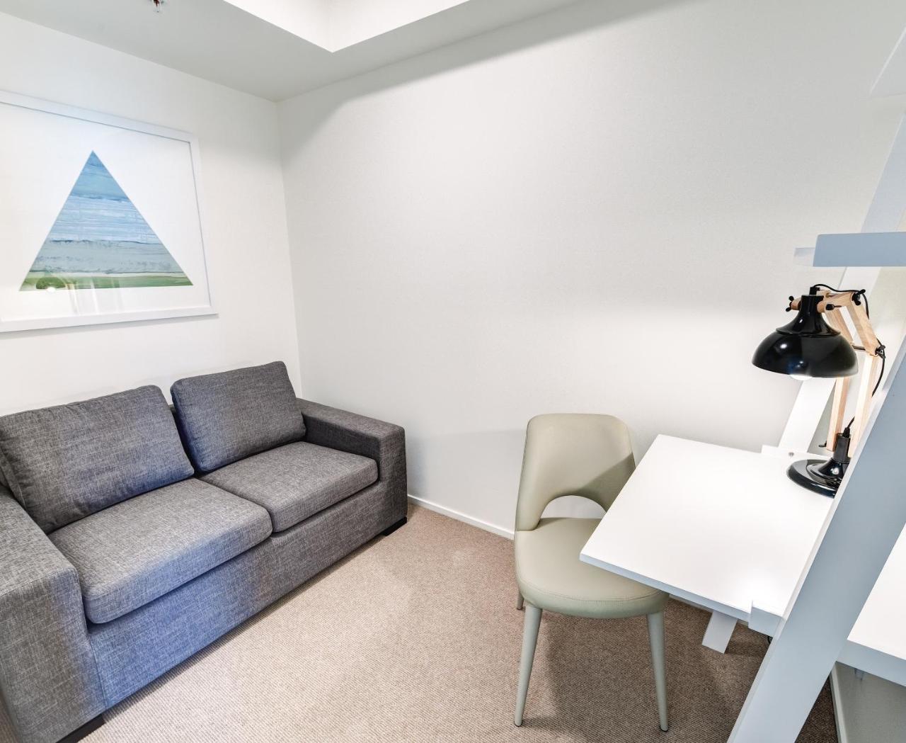 Executive One-Bedroom Apartment